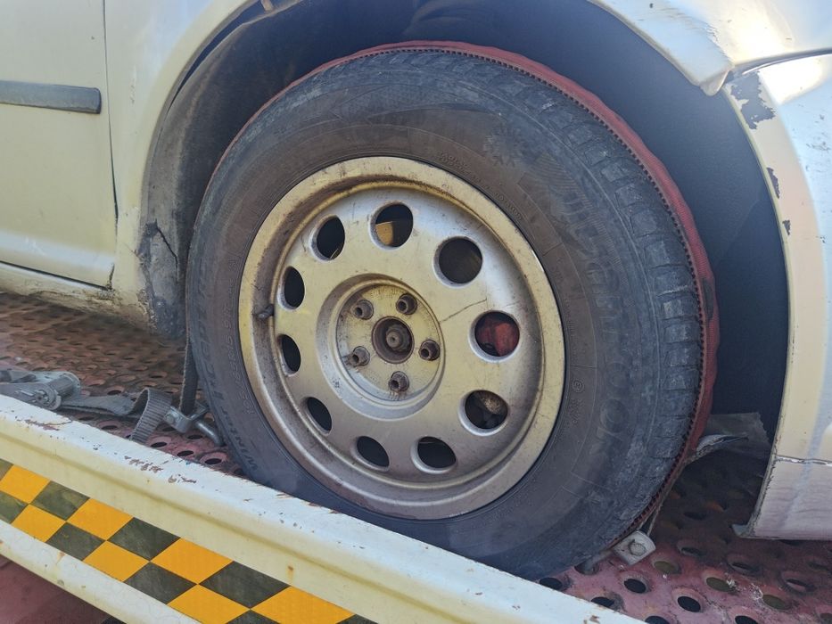 VW golf 4 1.9 101 на части