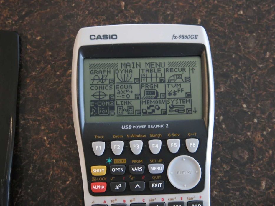Графичен калкулатор CASIO fx-9860GII