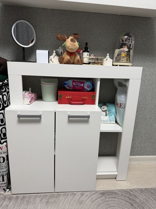 Продам тумбу в очень идеальном состоянии