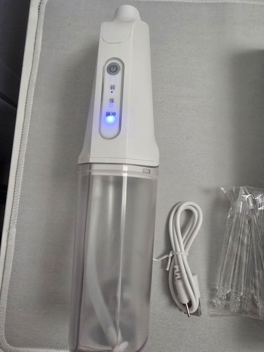 Ирригатор для полости рта