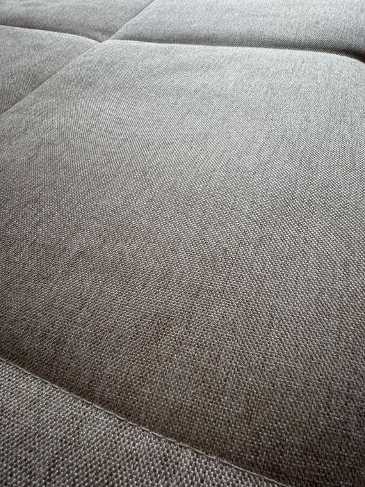 Диван трехместный