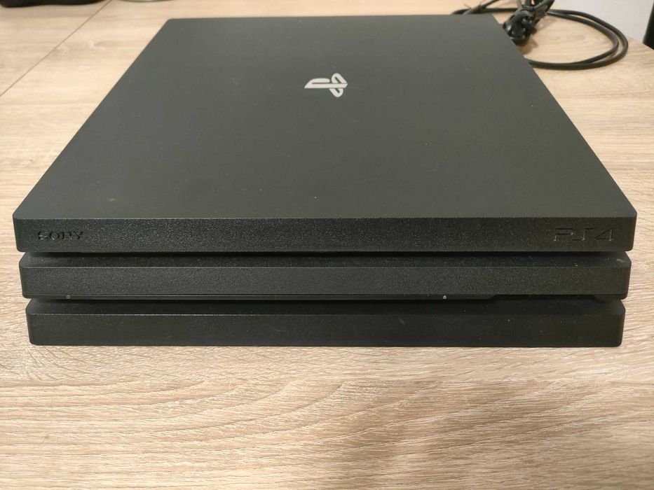 Consola Sony PS4 Pro 1TB