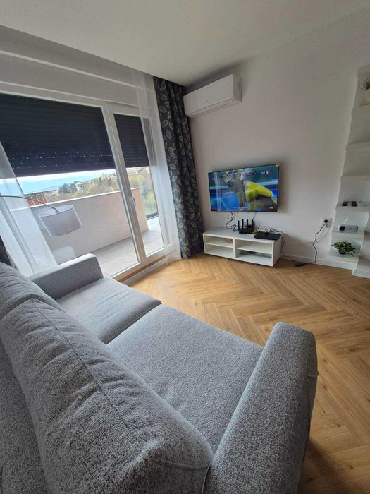 нощувки в нов апартамент в Сандански