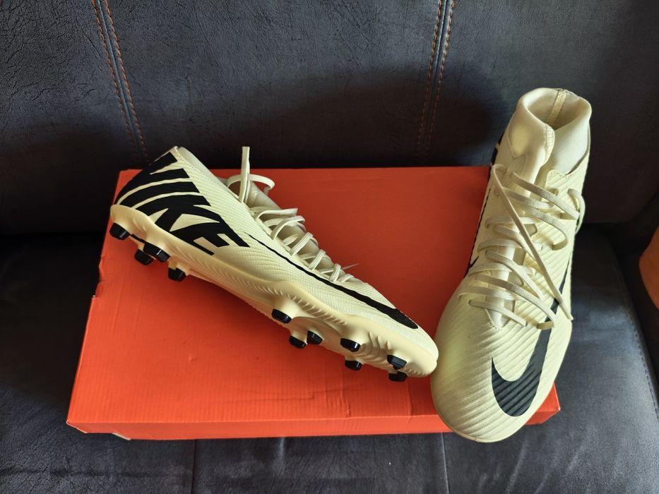 ЧИСТО НОВИ Nike Mercurial Superfly 8 Academy MG (номер 45)