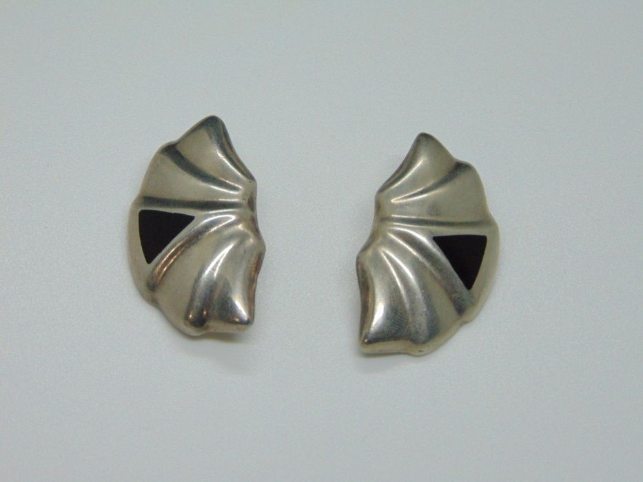 Cercei clips din argint cu onix, Mexic