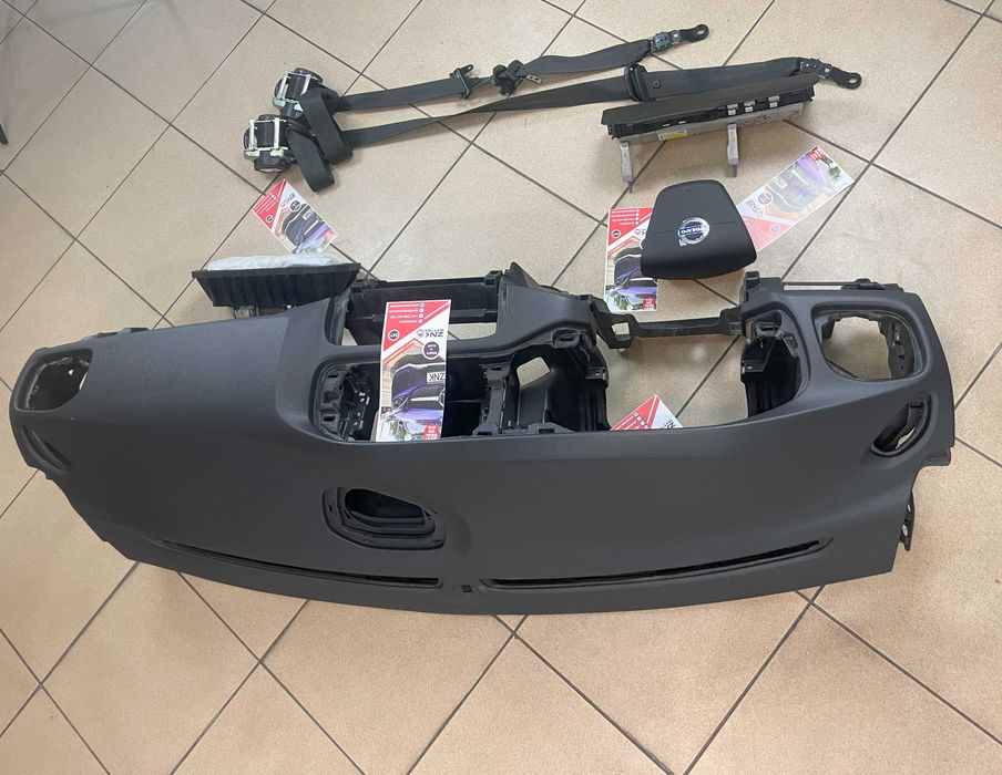 Volvo V40 airbag volan pasager genunchi - plansa bord BOXA - centuri