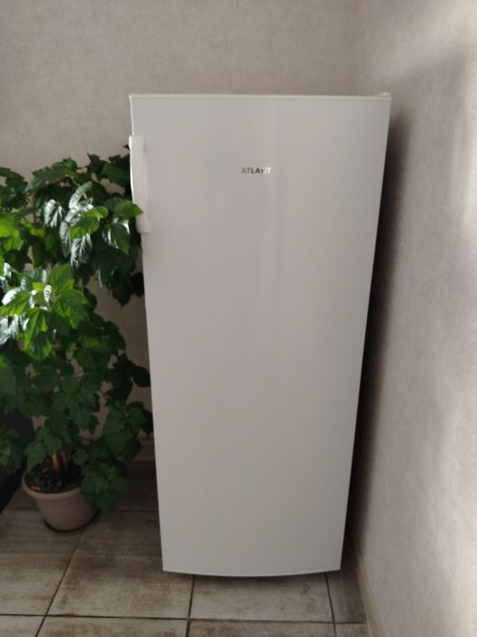 Продам морозилку