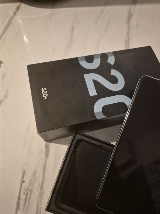 Vand telefin Samsung S 20+, 128 GB  Blue la 80.lei Timisoara
