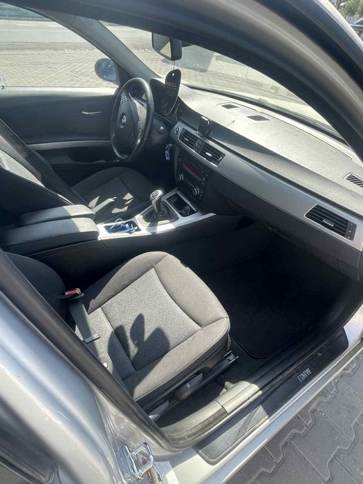 Vând sau schimb e90