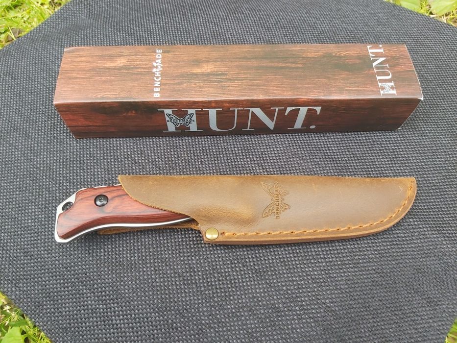 Ловен нож Benchmade HUNT голям с кожена кания