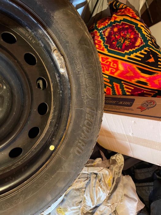 215/60/16 зимний шина с дискам