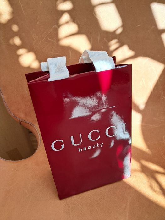 Pungă originală Gucci pentru cosmetică
