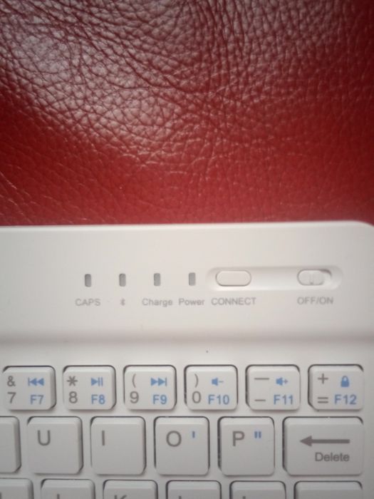 Tastatura Bluetooth