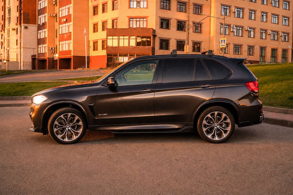 Автомобиль BMW Х5 F15