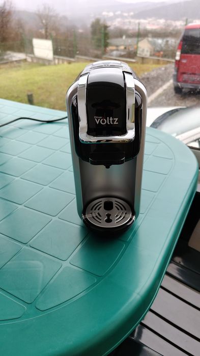 Кафемашина с капсули и мляно кафе