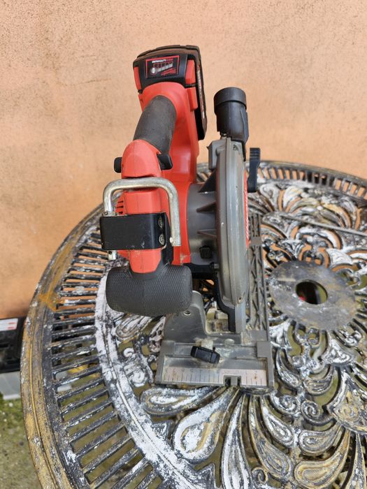 Circular milwaukee m18CCS55