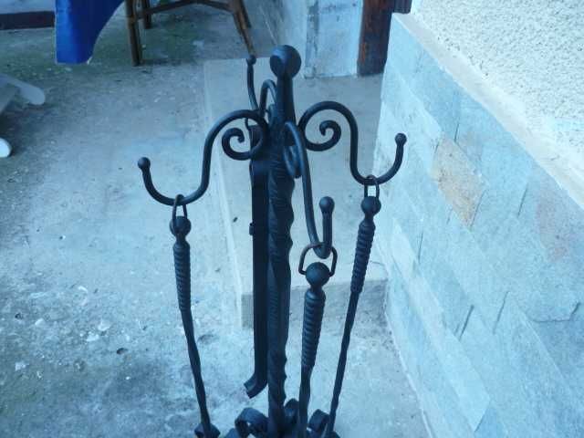 прибори за камина ковано желязо