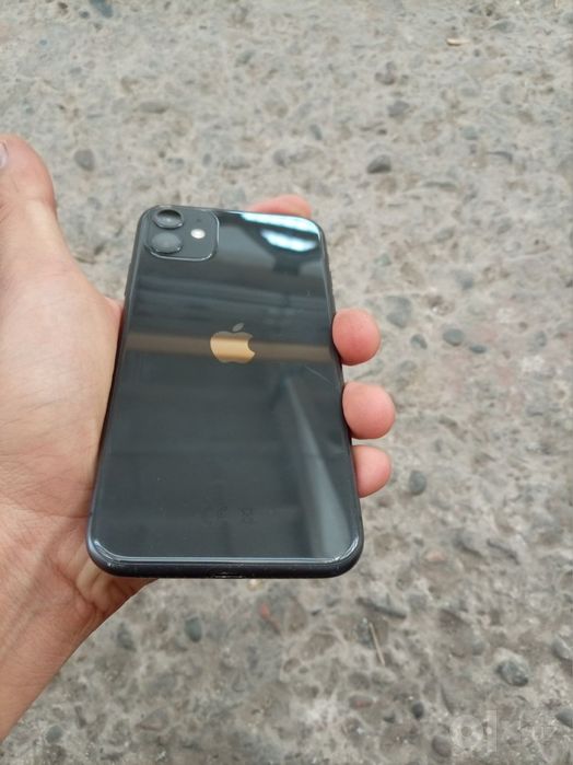 Iphone 11 rangi qora