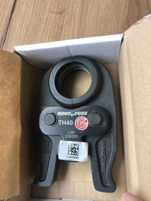 Vând clești de presare pentru orice sistem.