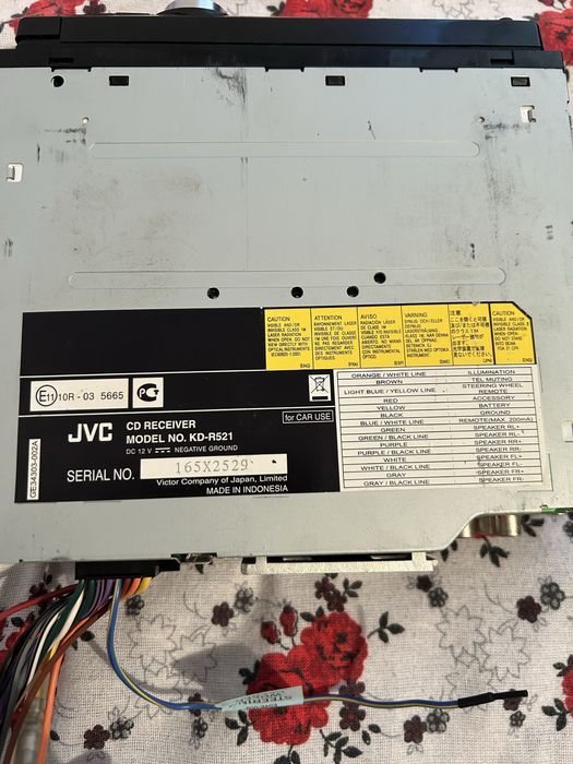 Casetofon JVC bluetooth
