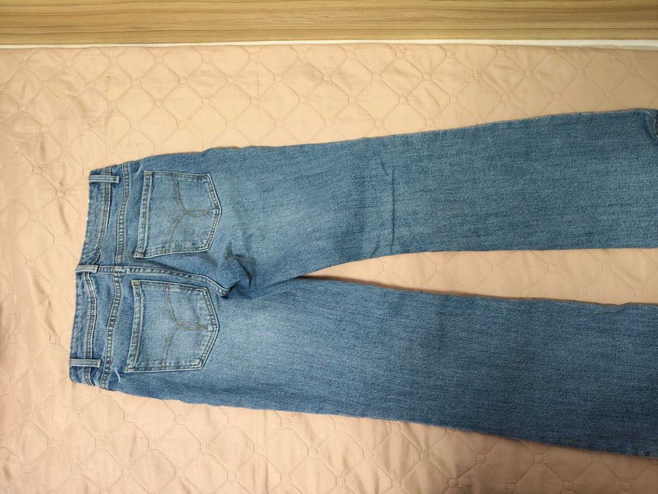 Дамски дънки, размер 26 и 27