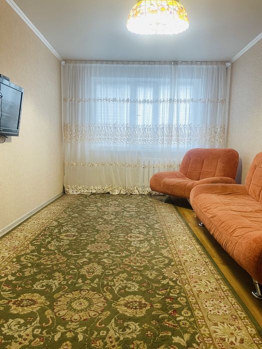 Сдаю - 2-х.ком.кв.на 5 мкр.