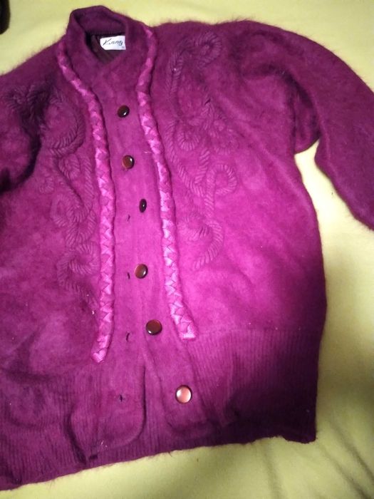 Кофты пуховые женские р54