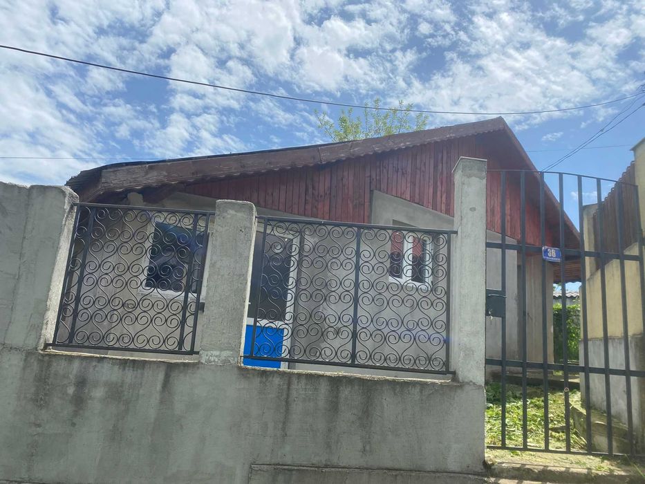 Casa de vanzare ,25000  EURO NEGOCIABIL,Vulcana de Sus,Dambovita