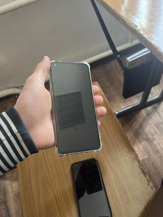 бу телефон oppo reno6