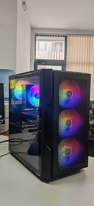 Добро Геймърско PC Ryzen 7 5700/32Gb/1TB SSD/Aorus 2080 Super/Гаранция