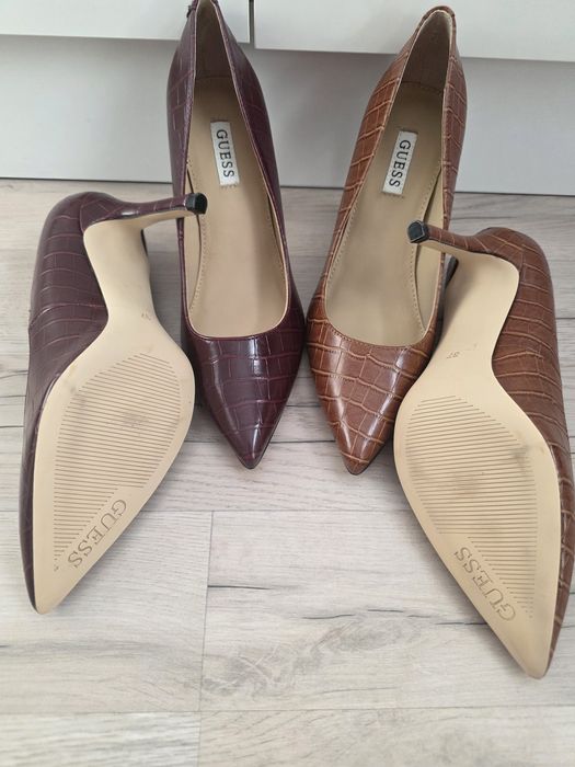 Pantofi Guess noi 37