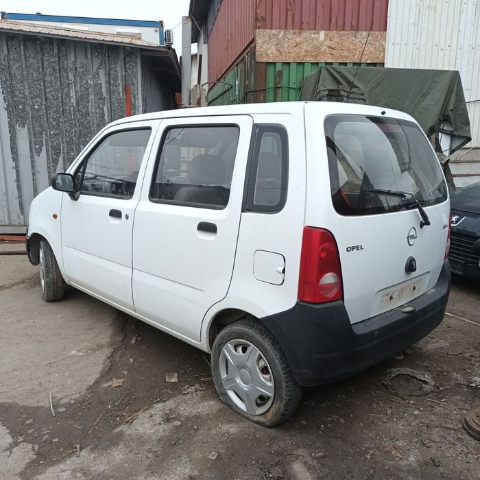 Dezmembrari  Opel AGILA (A) (H00)  2000  > 2007 1.0 12V Benzina