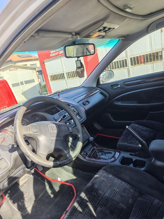 Honda accord 1.8 136к.с На части