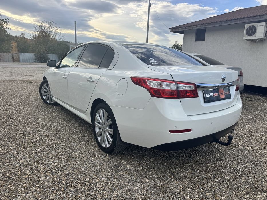 Renault Latitude Initiale Paris 20 DCI 150 CP Navi Camera Piele Memorie Scaune Posibilitate Rate Buy Back