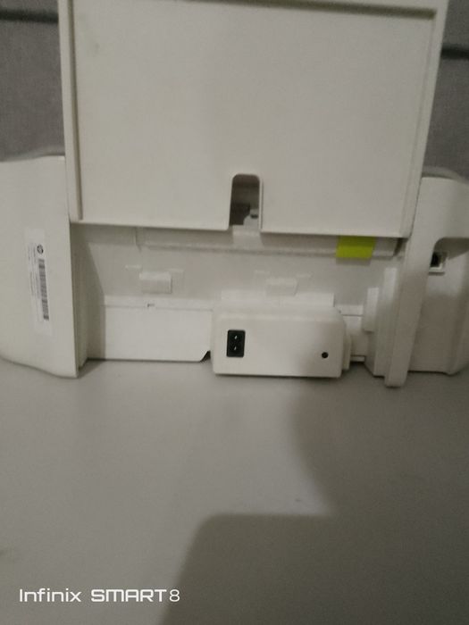 Продам принтер на запчасти