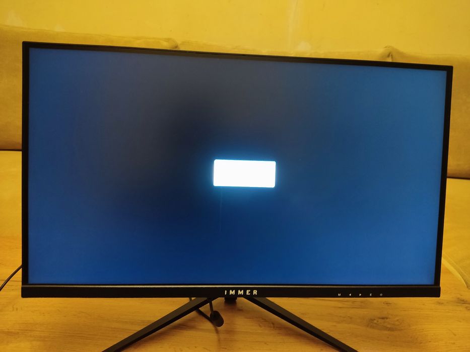 Монитор IMMER 22" Б/У