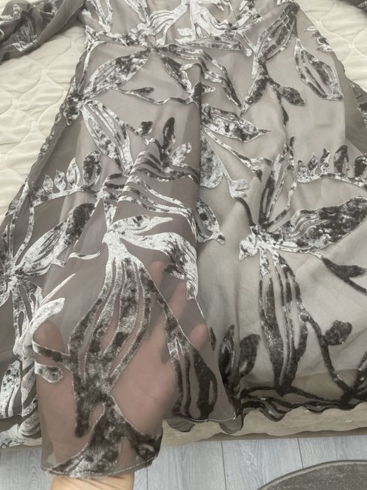 Продам платье ммм