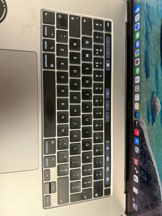 Mac Book Pro2019 500 gb 32 RAM 16.2 ecran