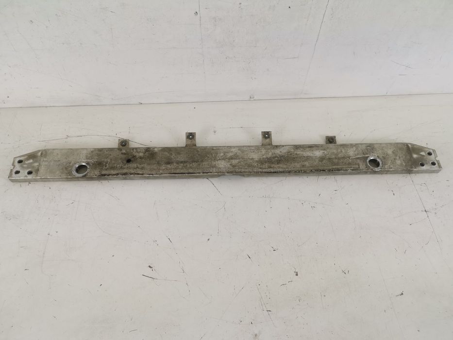 Долен държач на радиатор Ягуар / Jaguar E-Pace 1 Оригинален, в добро с