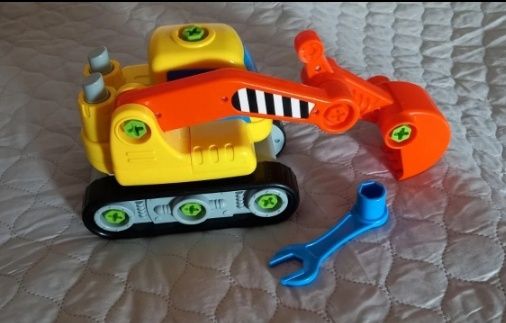 Jucărie excavator demontabil