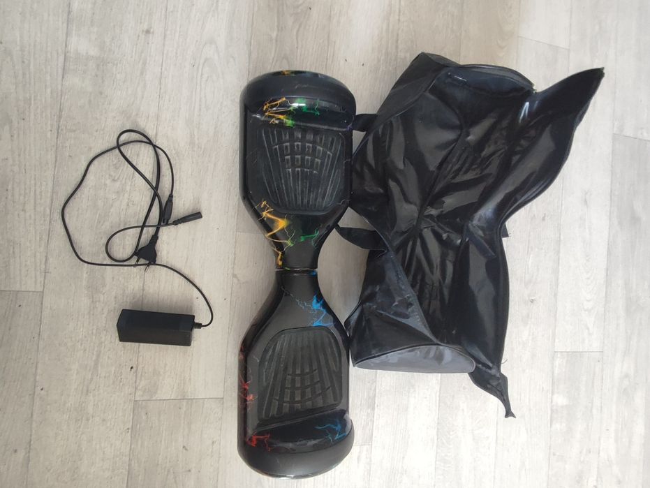 Срочно продам гироскутер в отличном состояний