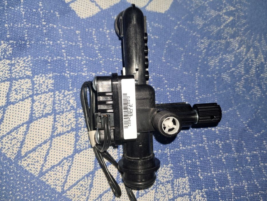 Продаётся гидроузел датчика протока воды Котла Навиен