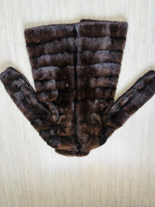 Продам норковую шубу