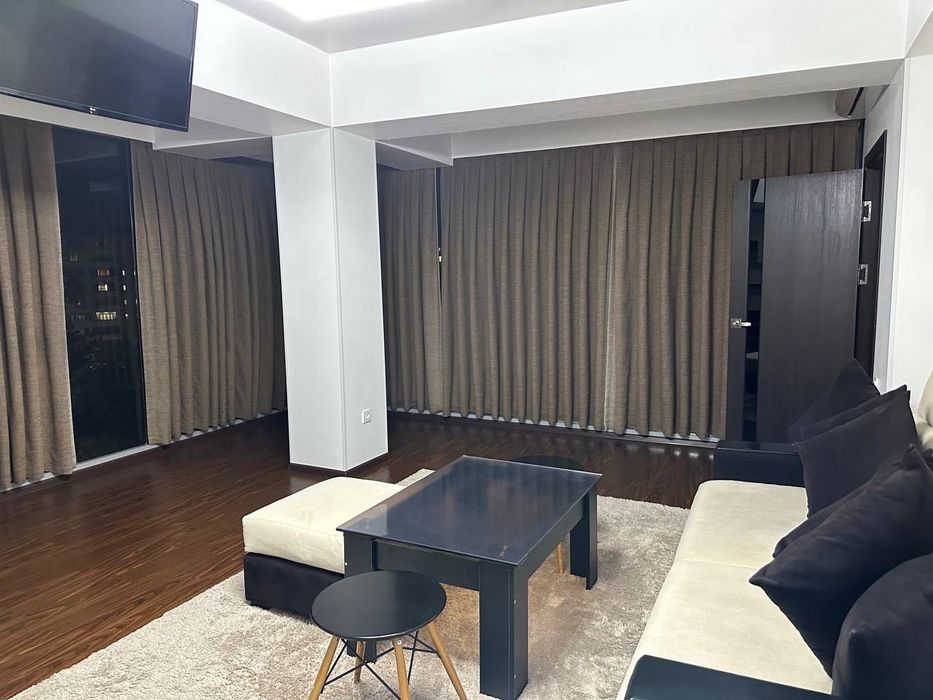 Сдаю квартиру в центре, и. Ойбек, Ц-7