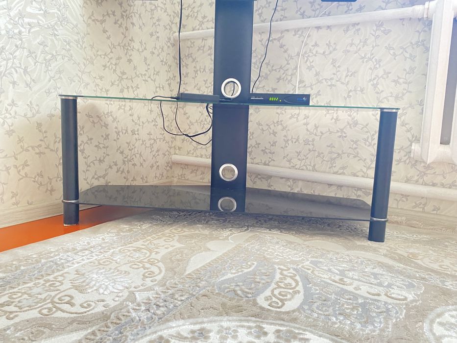 Подставка для телевизора