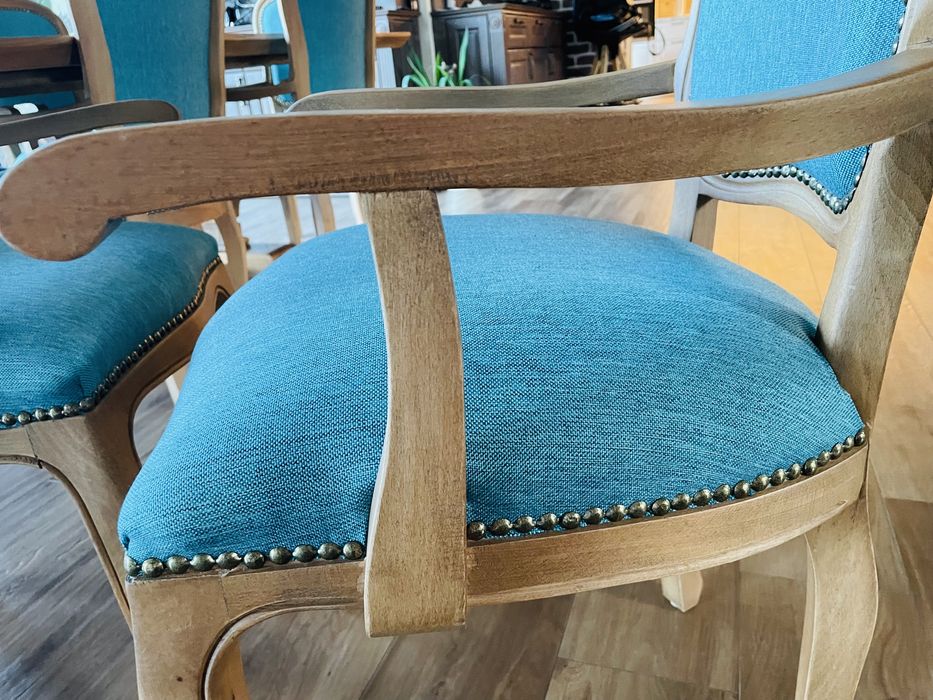 Трапезни столове 4 бр.