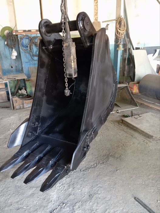 Ekskovator kovush КОВШ