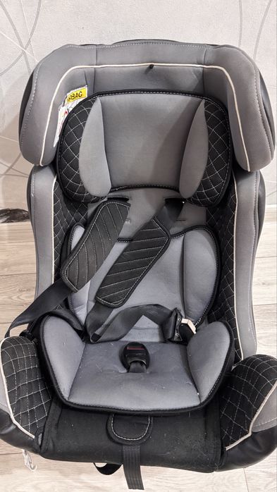 Продам автокресло