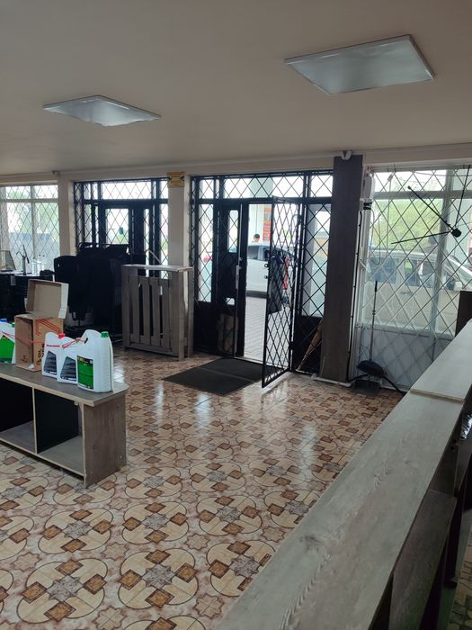 Сдам помещение в аренду,два этажа