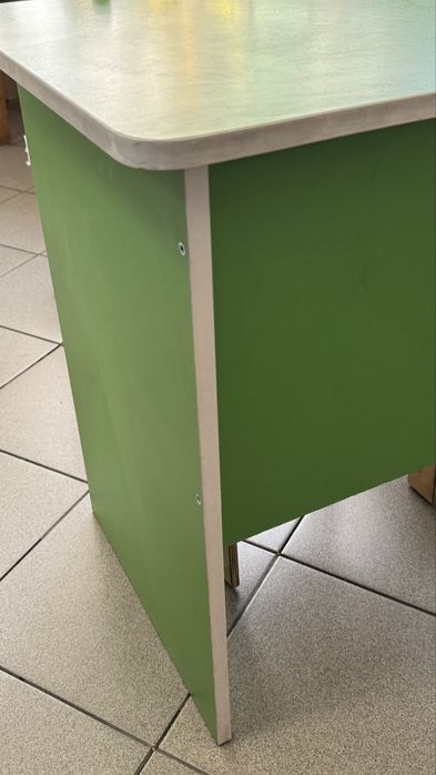 Парты двуместные в комплекте